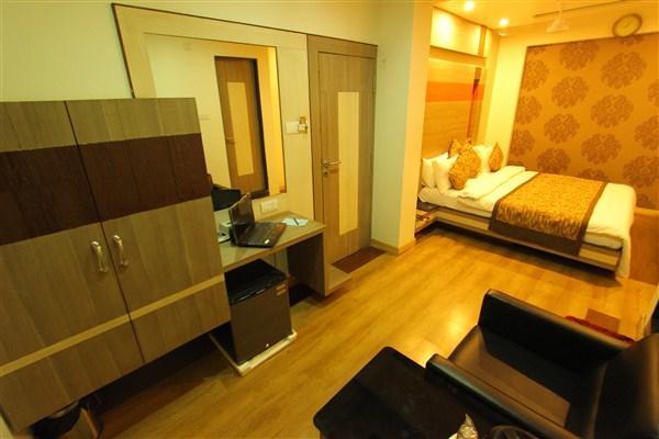 Princess Hotel Ankleshwar Exterior foto